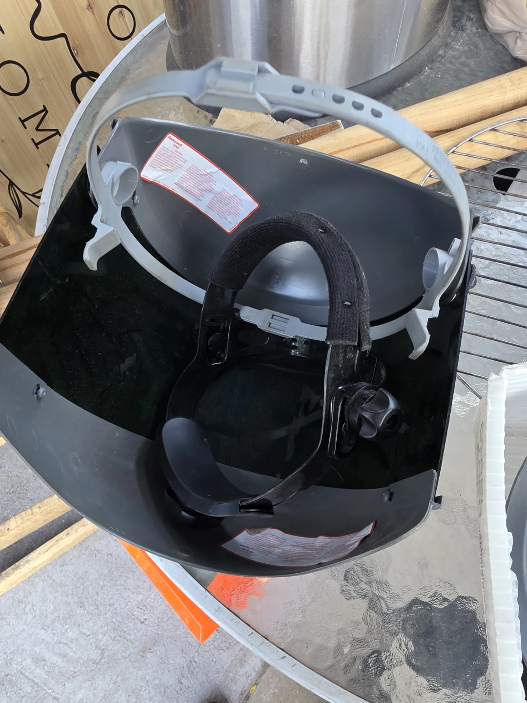 Fibre-Metal by Honeywell Welding Helmet - photo 3