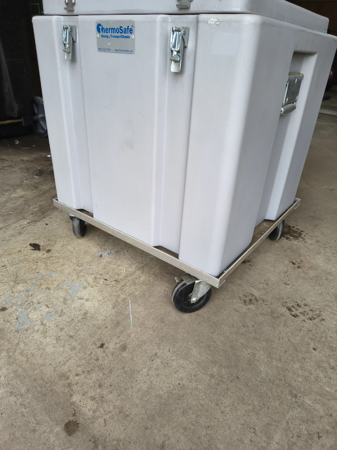 ThermoSafe Cooler Transport Chest - photo 3