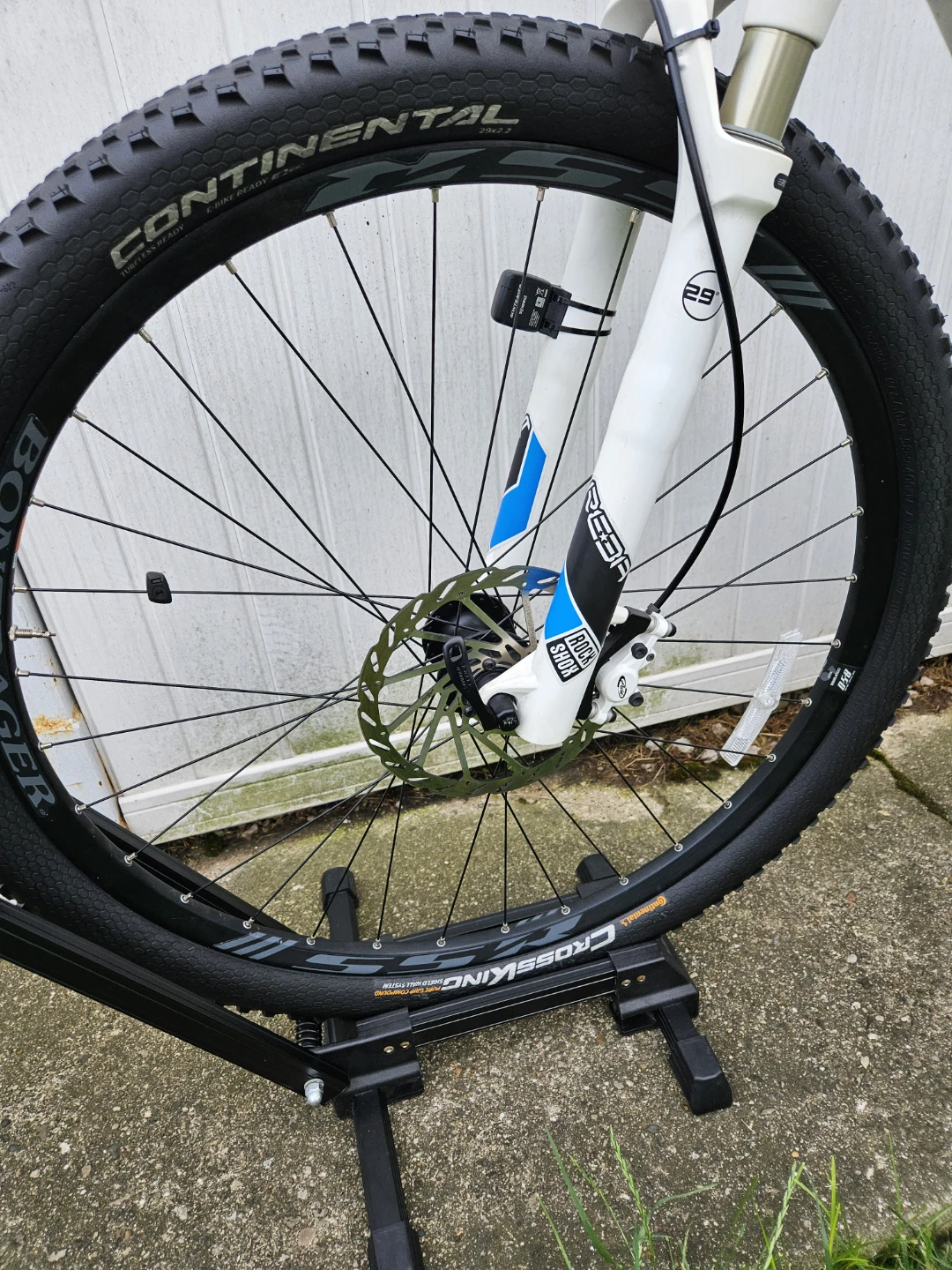 Trek X-Caliber Mountain Bike - photo 3