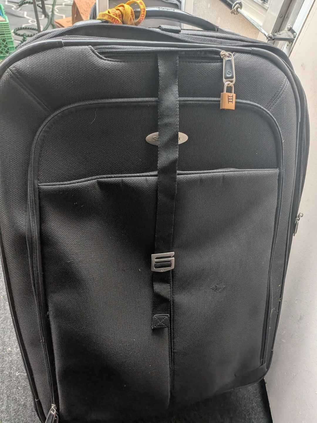 Samsonite Black Rolling Suitcase - photo 5