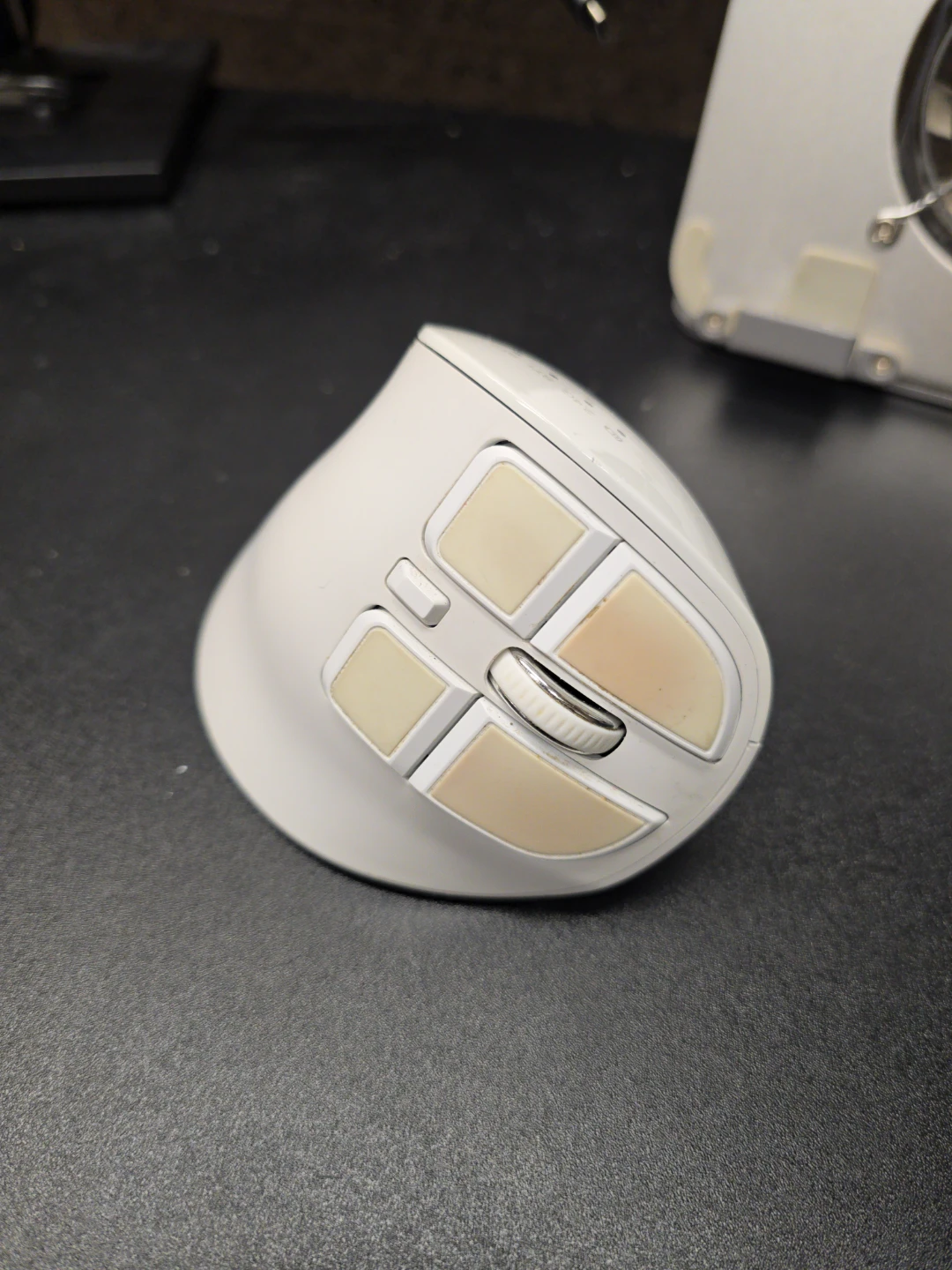 ⚽White Ergonomic Computer Mouse