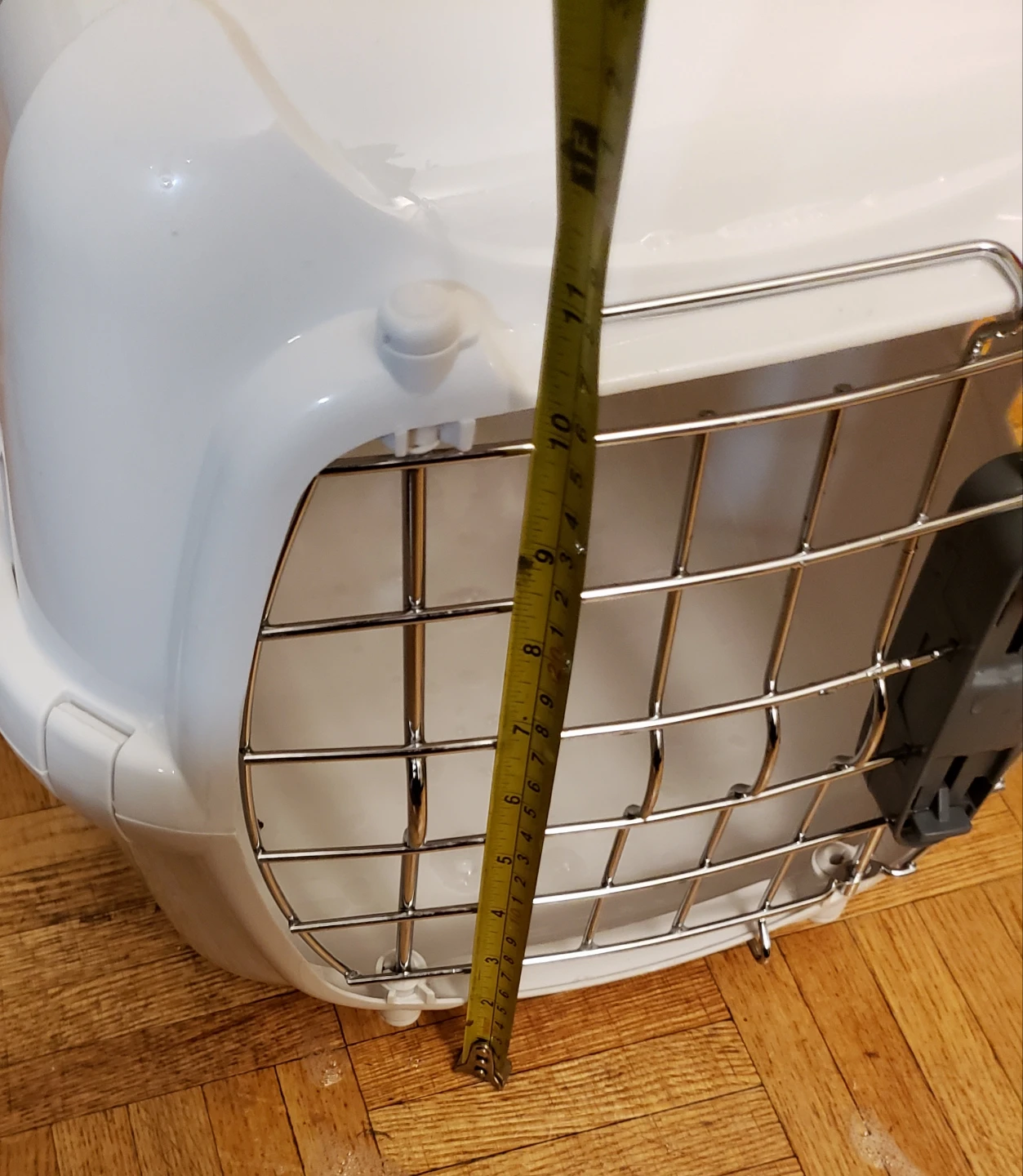 White Pet Carrier with Cat Decals - photo 4
