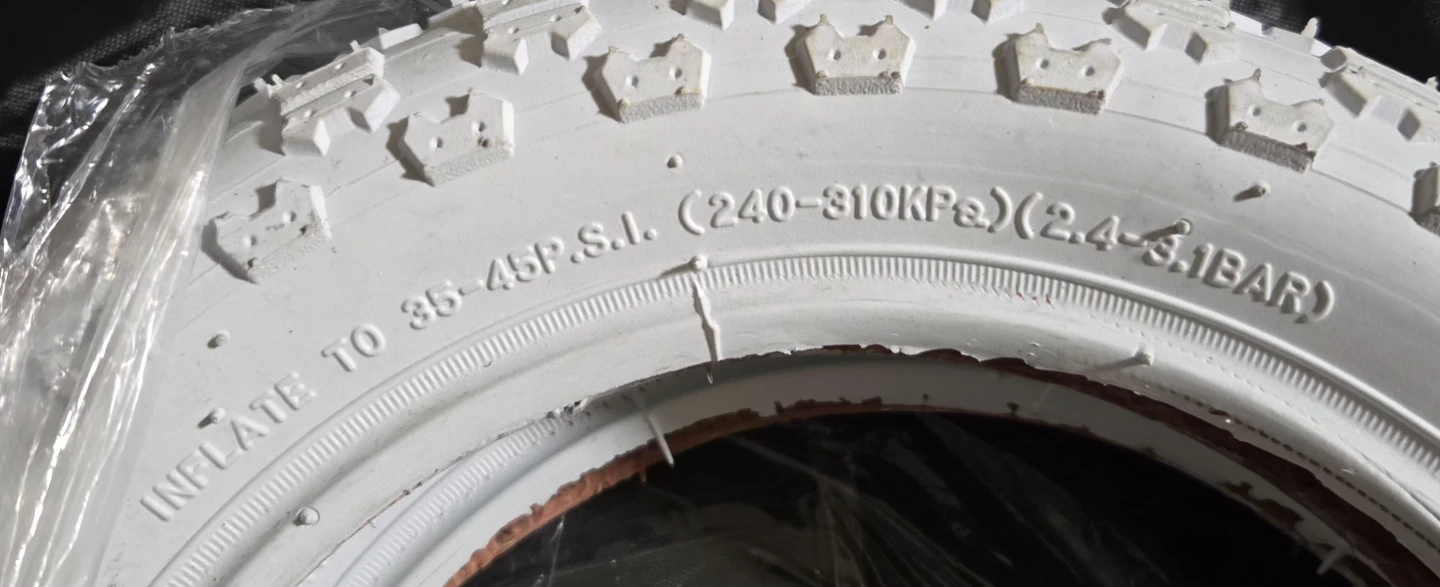 White Bicycle Tire 12 x 2.125 - photo 5