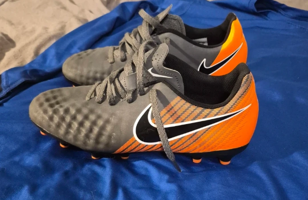 Nike Magista Onda FG Soccer Cleats size 4Y - photo 2