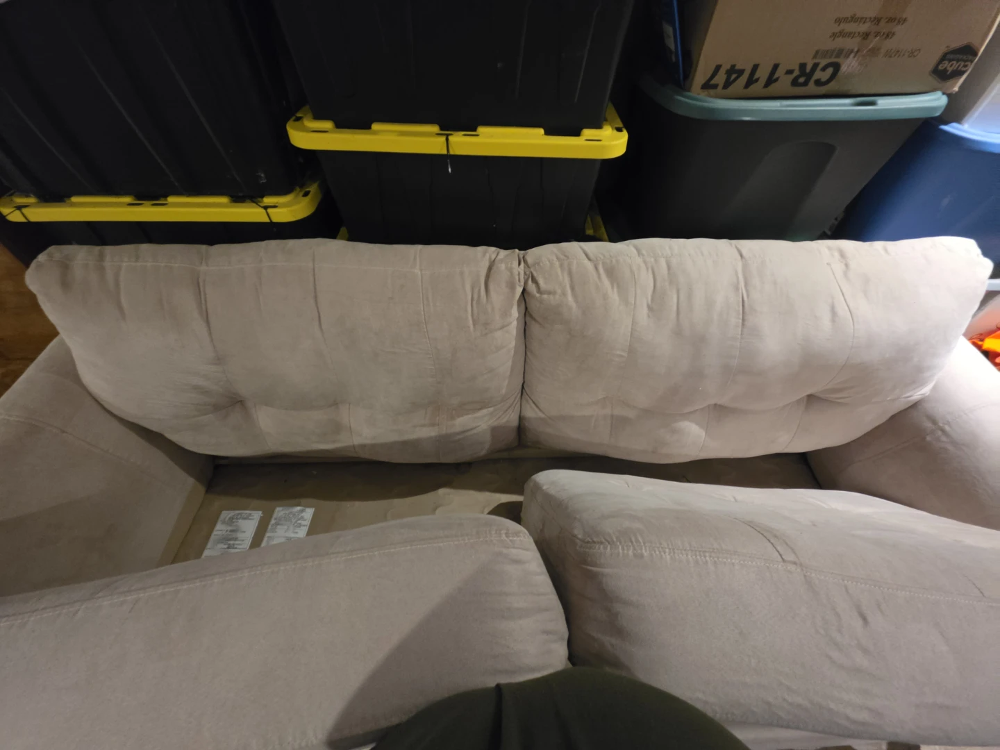 Beige 4 seater couch - photo 3