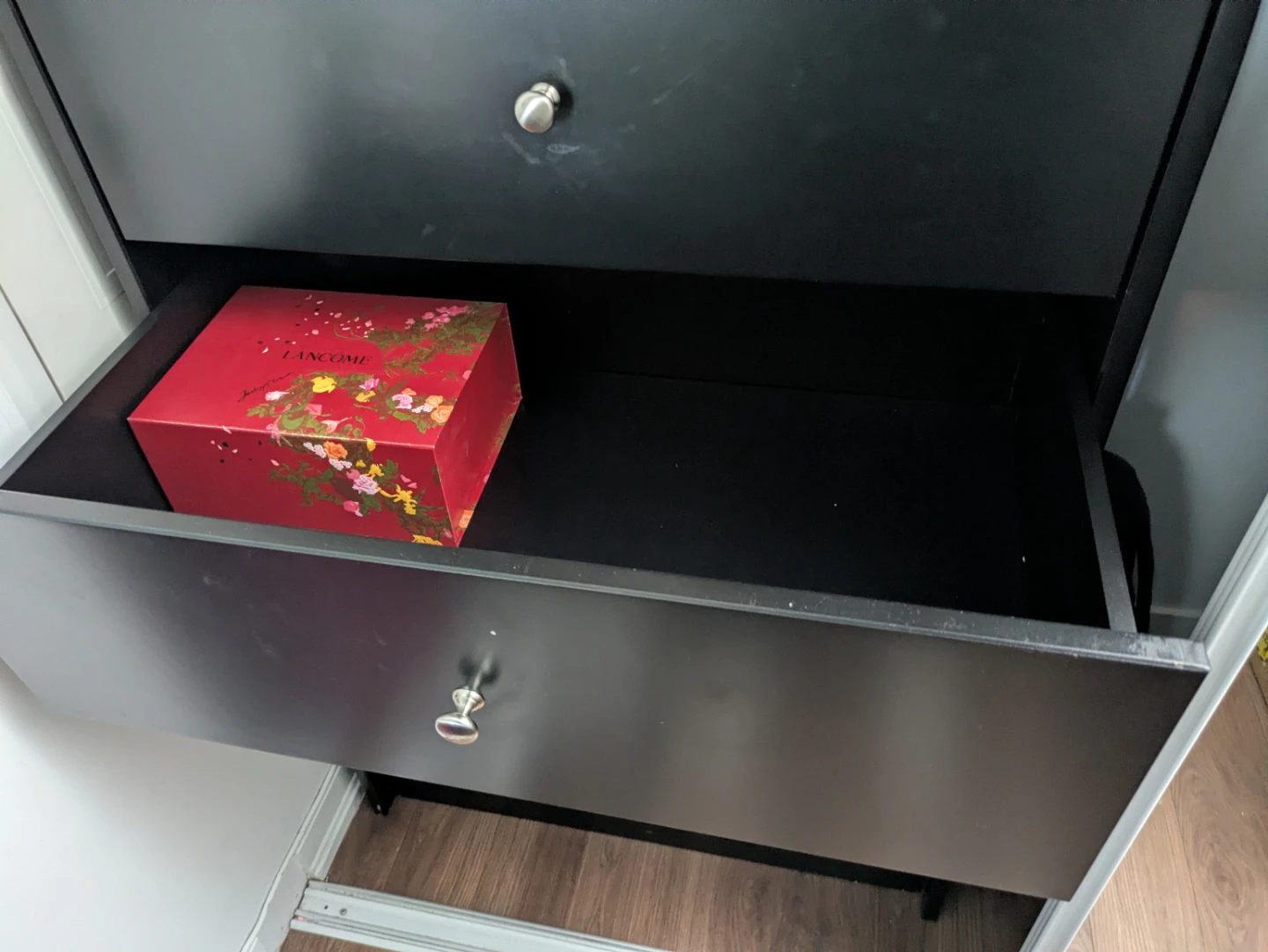 IKEA HEMNES 4-Drawer Dresser Black - photo 3