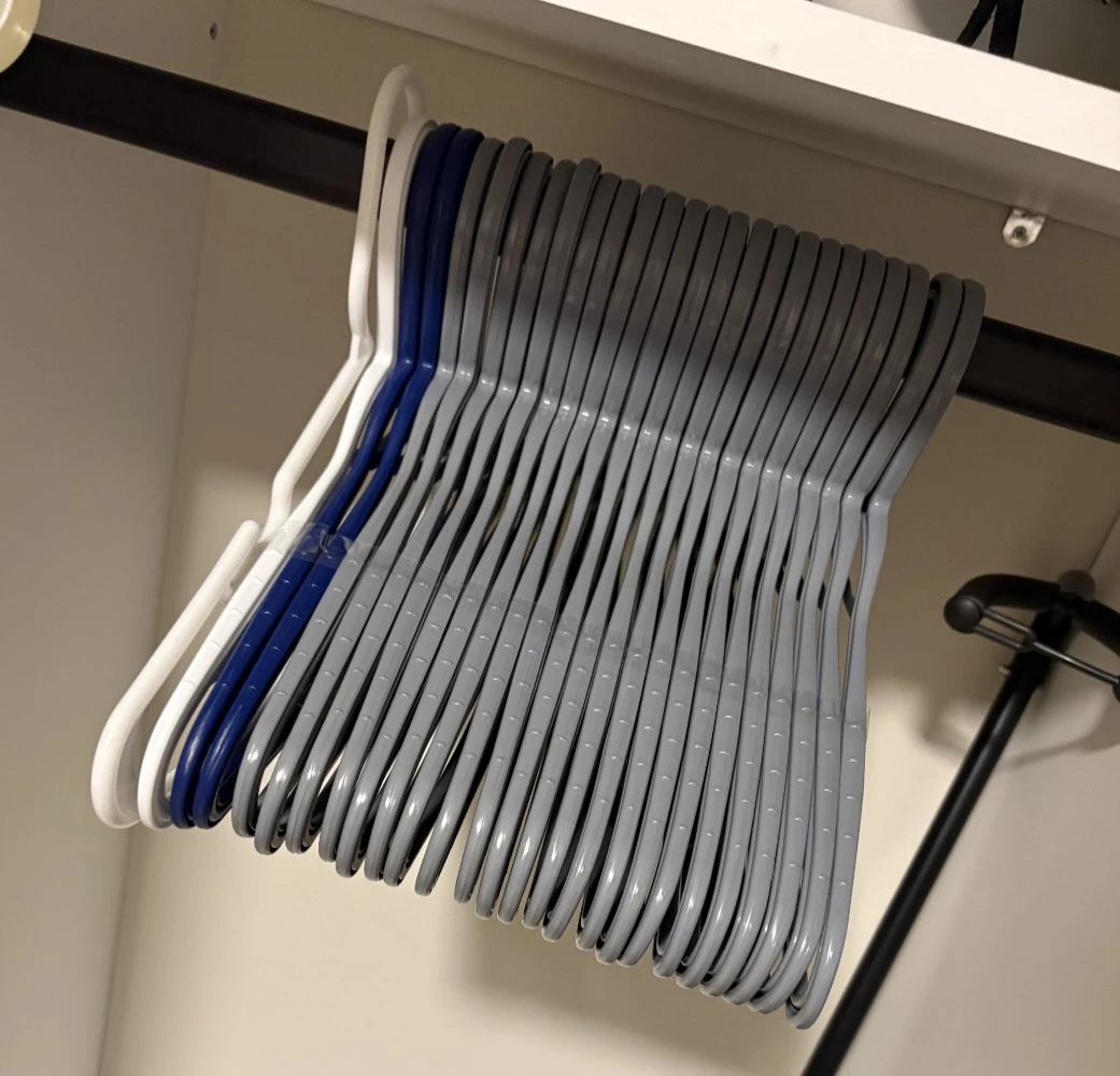 Bundle of Plastic Clothes Hangers - photo 3