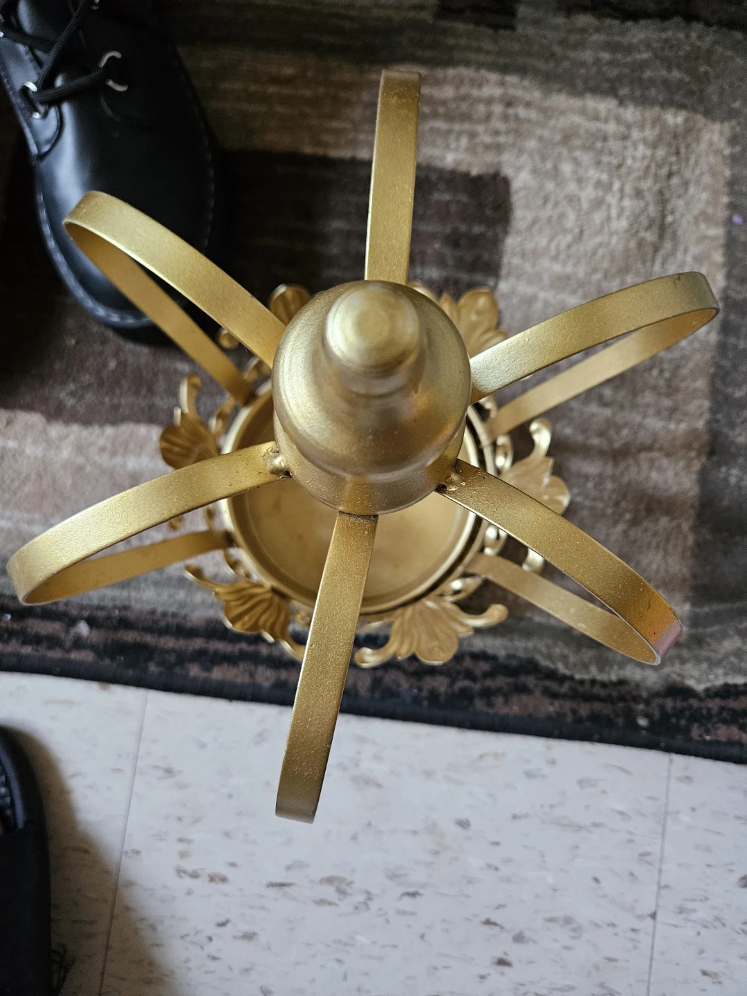 Gold Metal Candelabra - photo 2