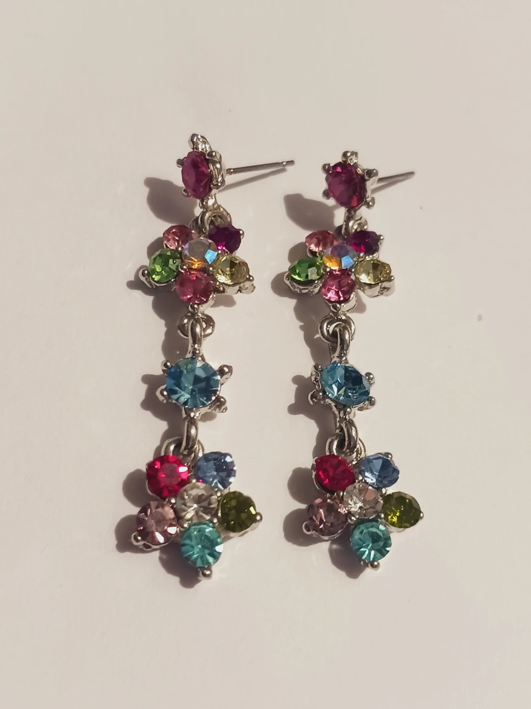 New !!  Multi-Color Crystal Flower Dangle Earrings
