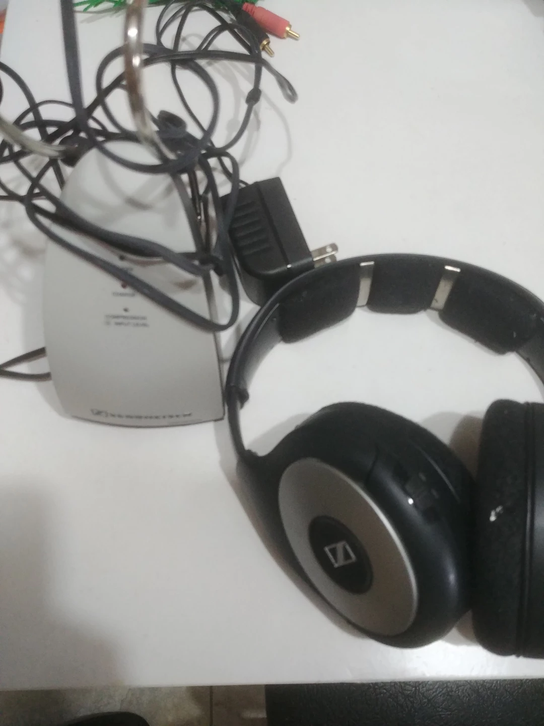 Sennheiser Wireless Over Ear Headphones with Transmitter