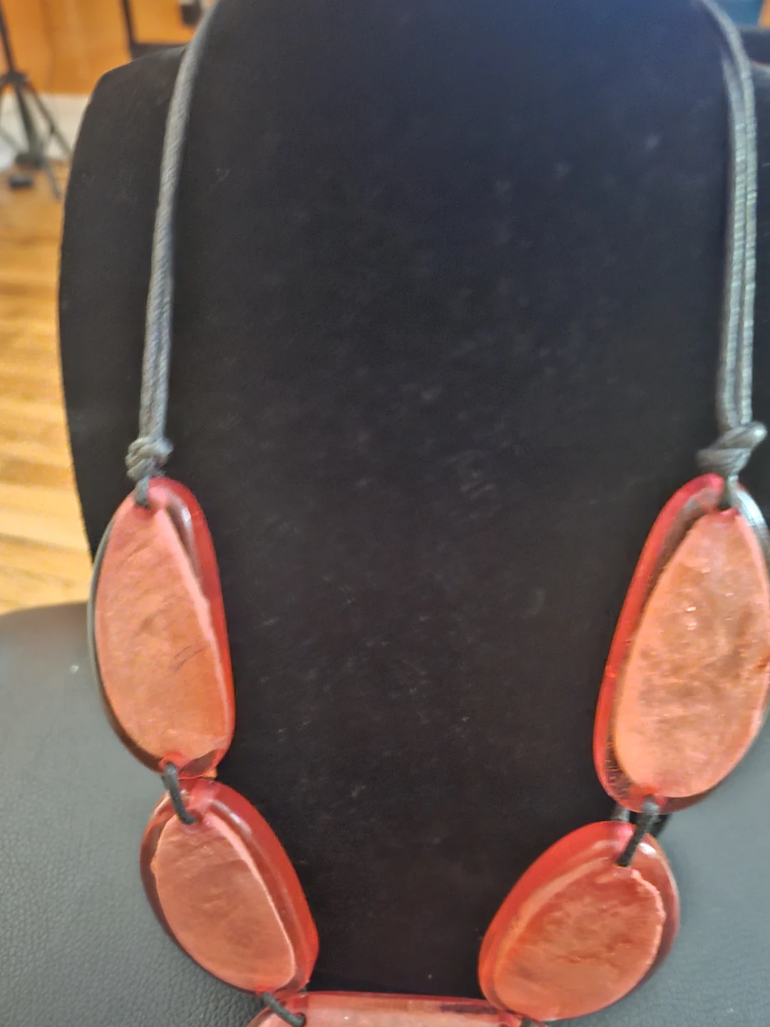 Chunky Red Beaded Statement Necklace - photo 3
