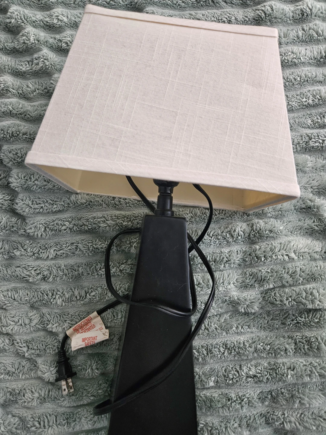 Black Table Lamp with Cream Shade - photo 5