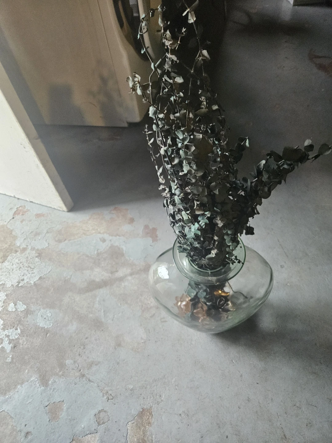 Large Clear Heart-Shaped Glass Vase - photo 5