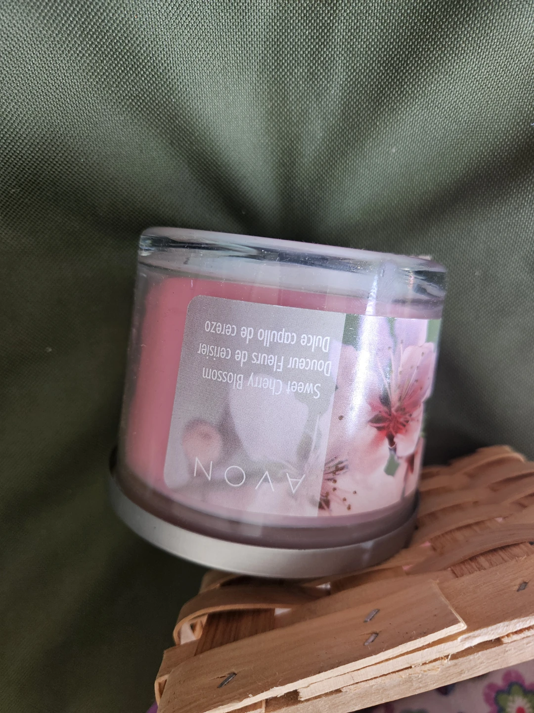Avon Sweet Cherry Blossom Scented Candle - photo 3