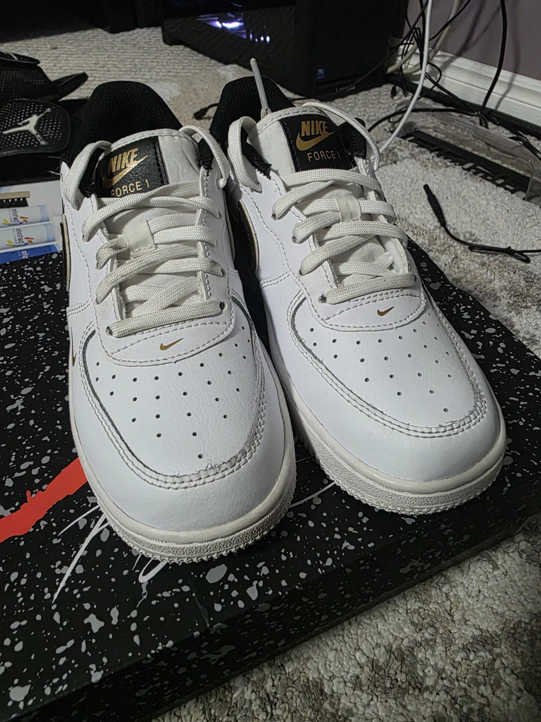 Nike Air Force 1 LV8 Sneakers - photo 3