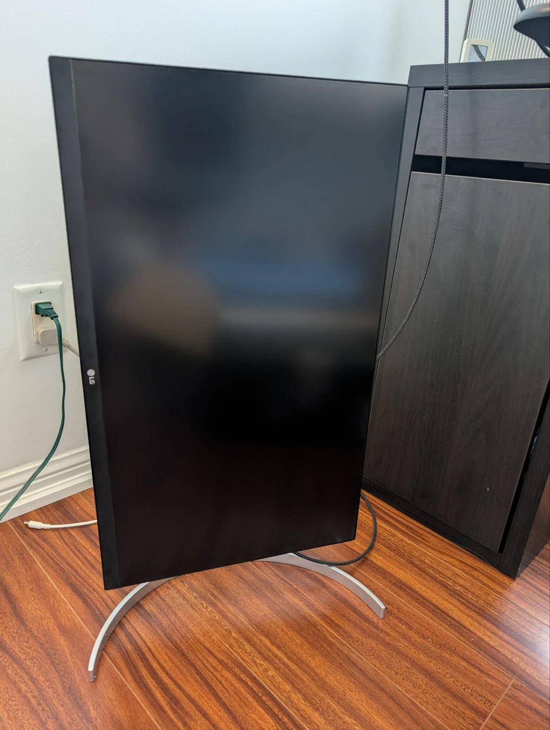 LG UHD 4K 27" Monitor 27UN850 - photo 4