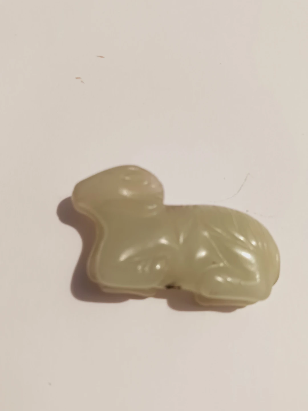 Carved Jade Lamb Pendant - photo 2
