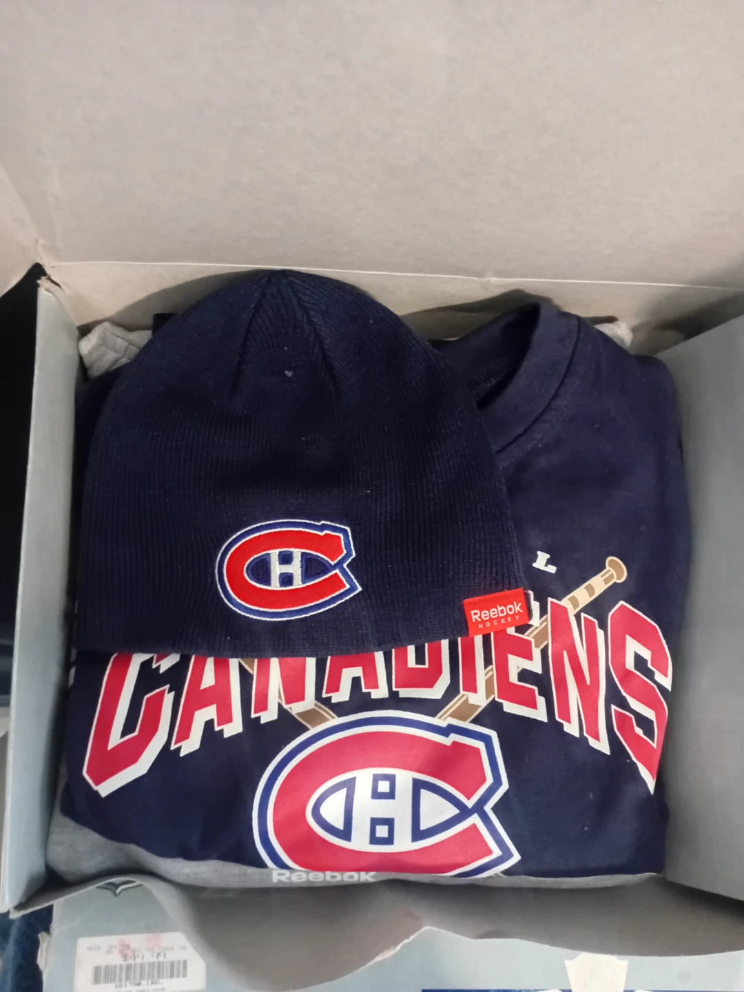 Reebok Youth L 3-pack sets (Toque, shirt & hoodie) - photo 2