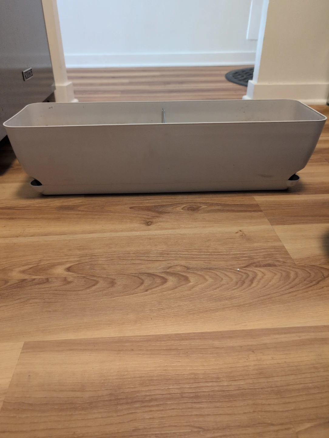 White rectangular planter