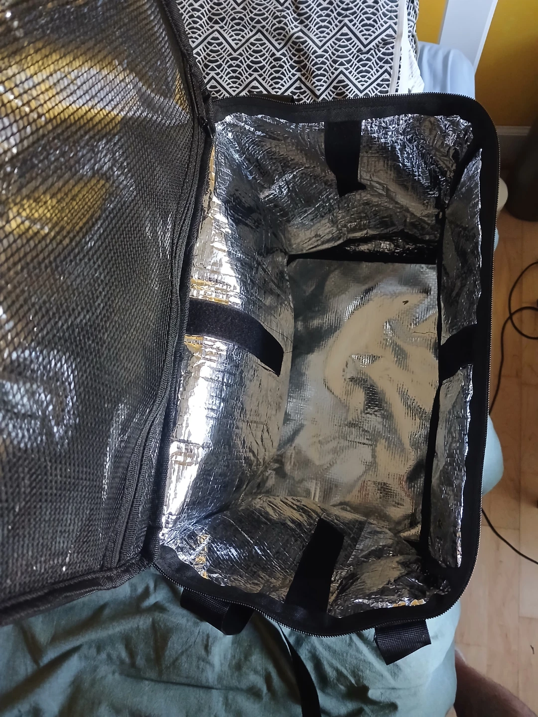 Black Insulated Delivery Backpack