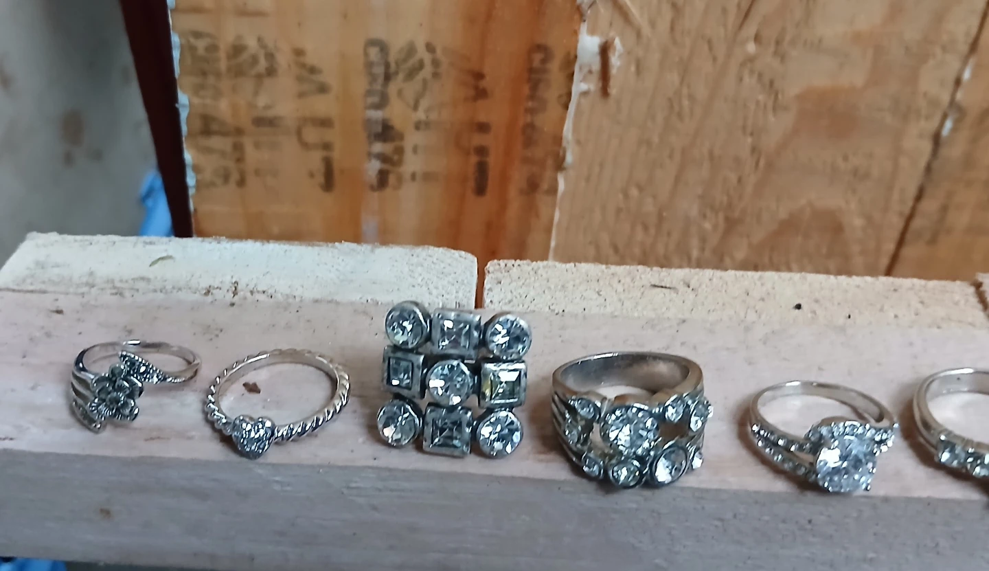 Assorted Women's Fashion Rings Bundle - photo 3