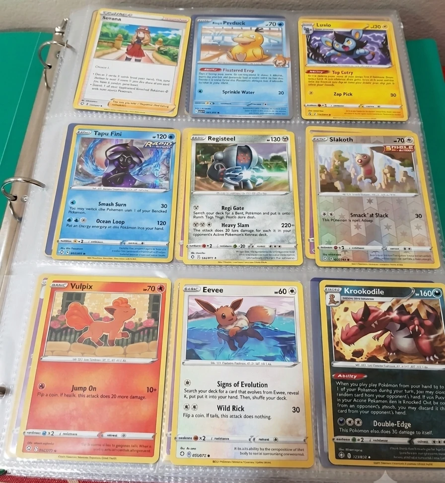 Pokémon Card Collection - 400+ Cards in Binder