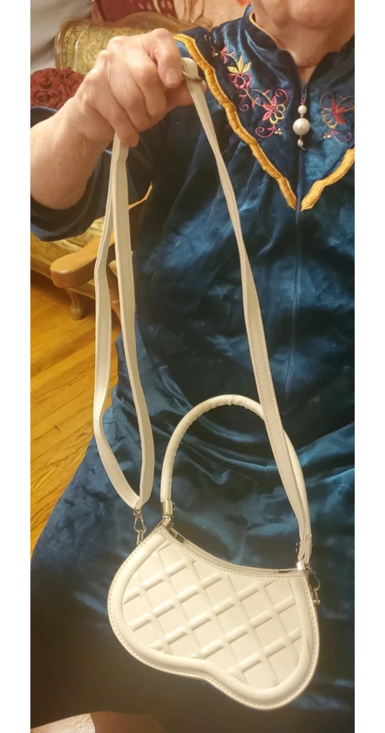 White Quilted Heart Shoulder Bag with Silver Hardware - photo 3