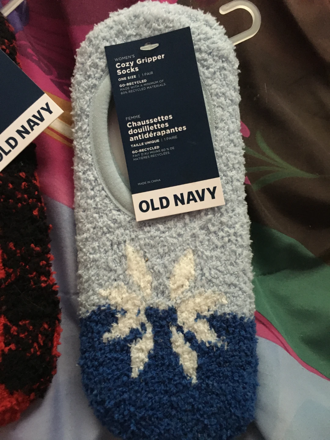 Old Navy Cozy Gripper Socks - photo 4