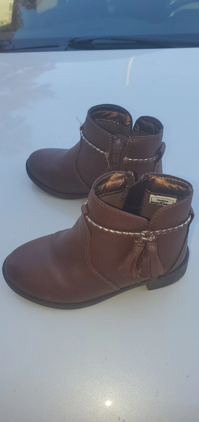 OshKosh Brown Tassel Ankle Boots