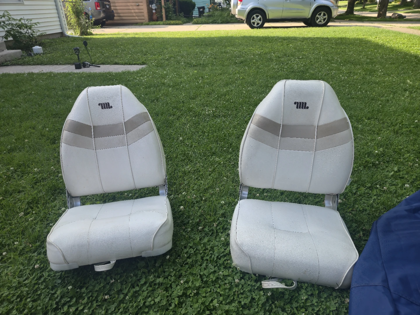 Pair of Boat Seats - photo 3