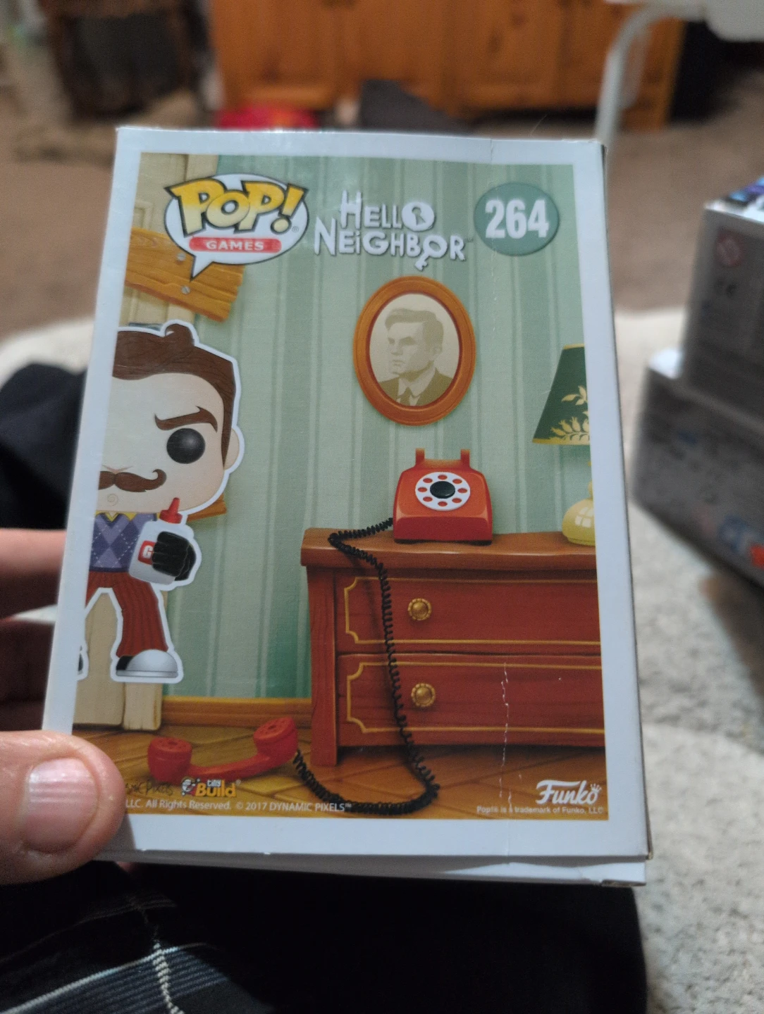 Funko Pop! Hello Neighbor The Neighbor with Glue #264 - photo 2