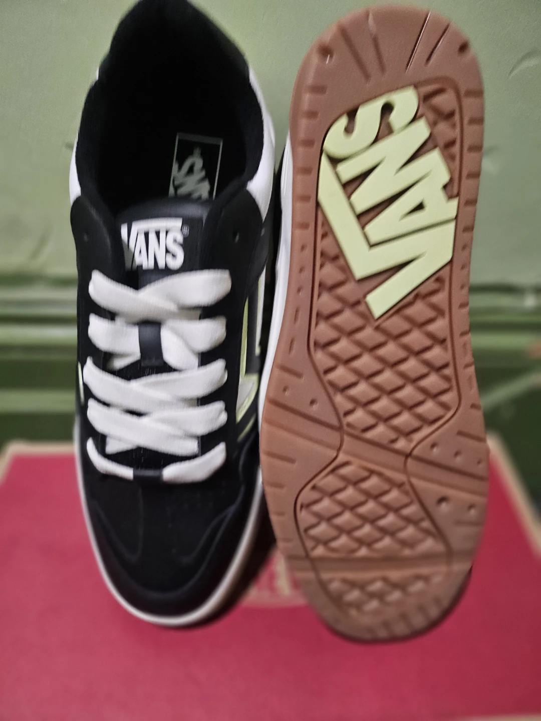 Vans Upland Black "10.0" Skate Shoes - photo 3