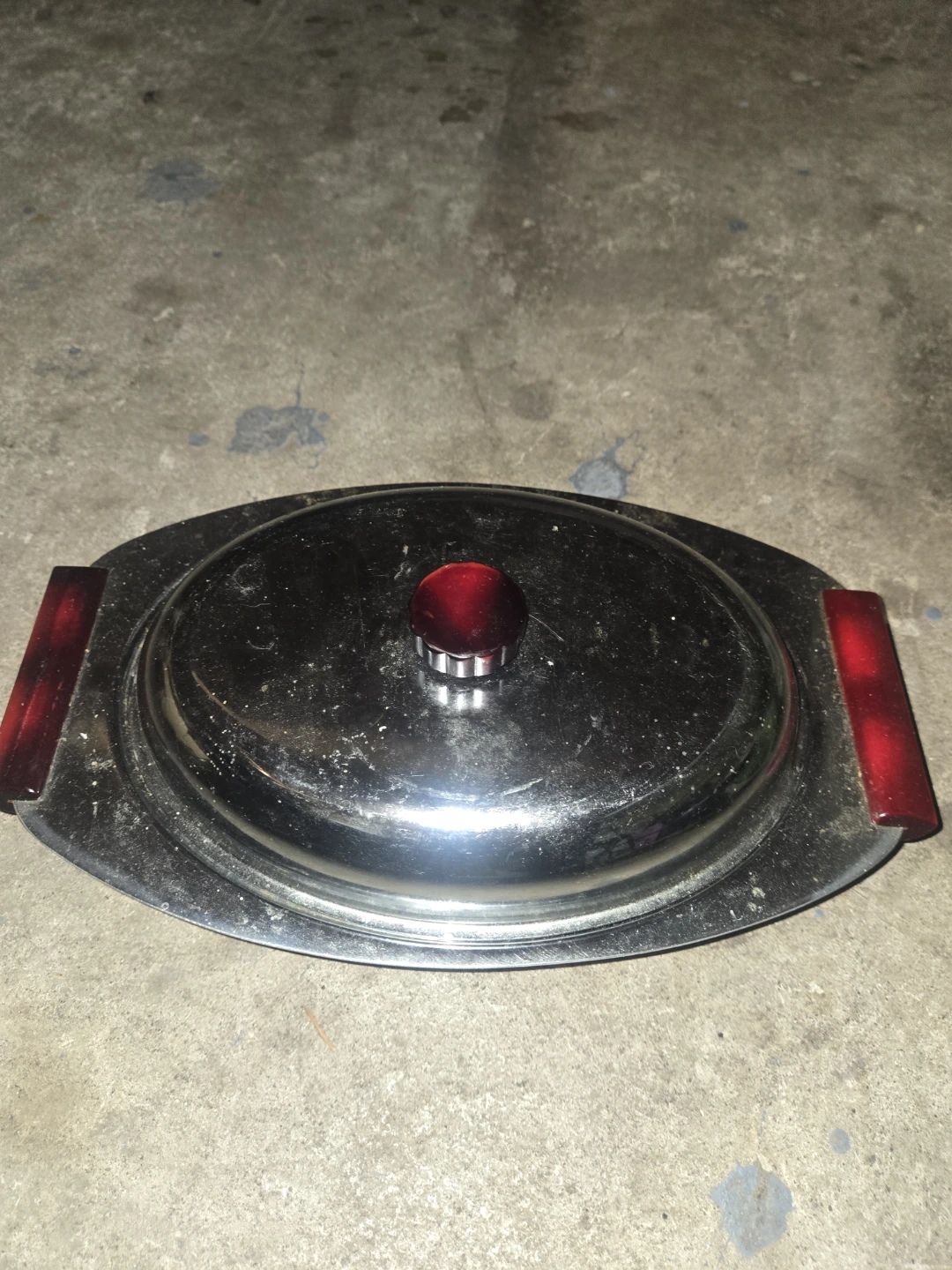 Vintage Oval Casserole Dish with Lid