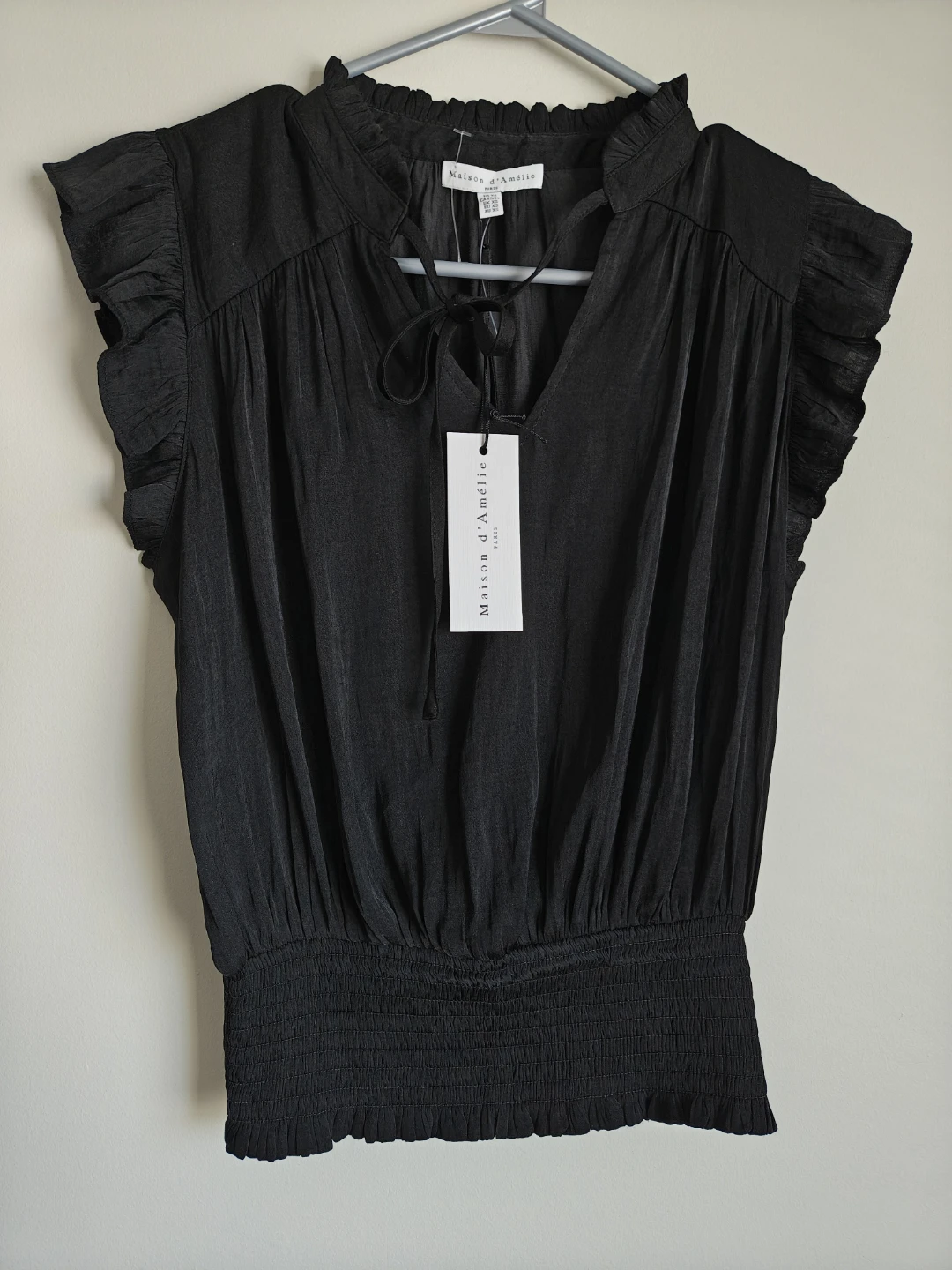 Maison d'Amélie Black Ruffle Sleeve Top - photo 4