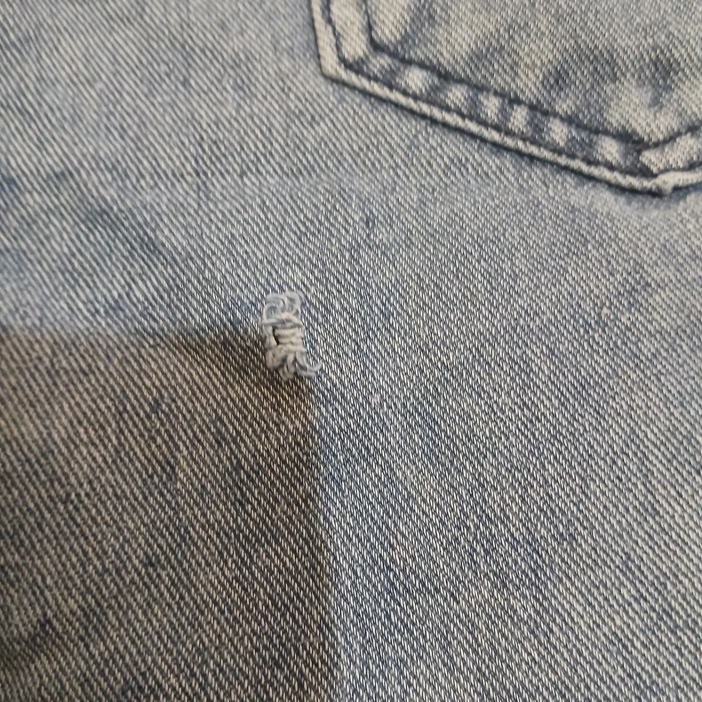 ⚽ Light Wash Denim Shorts with Star Detail - photo 3