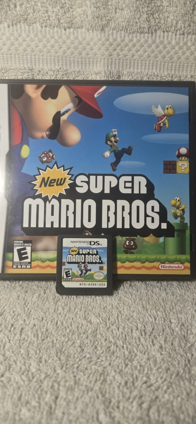 New Super Mario Bros. Nintendo DS Game - photo 3