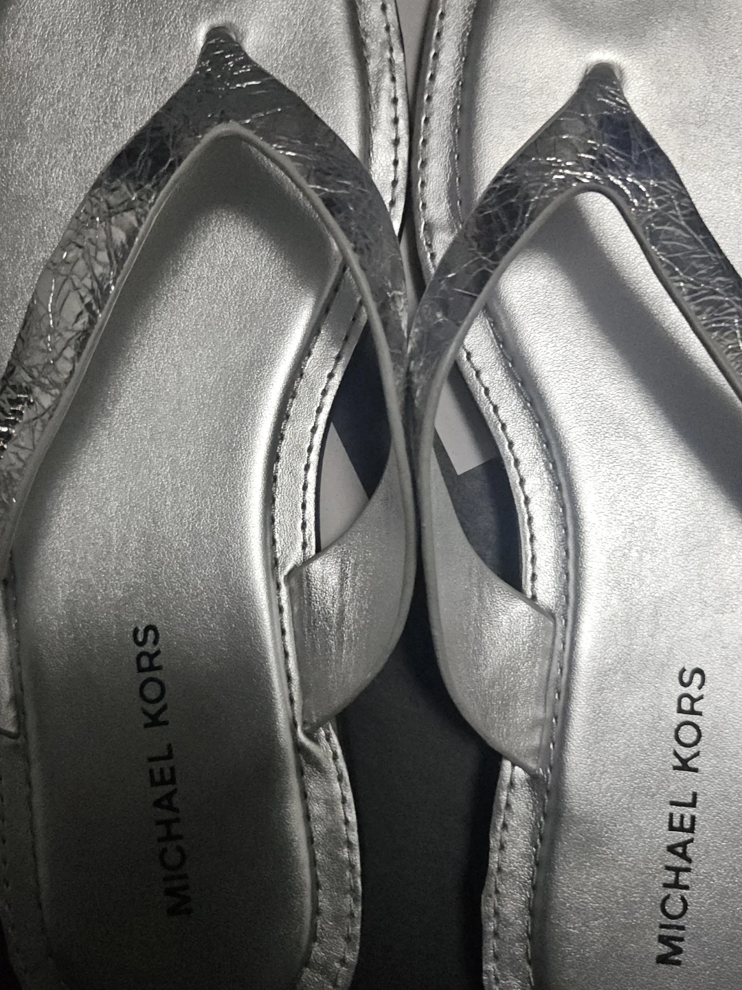 Michael Kors Silver Thong Sandals Size 7M - photo 5