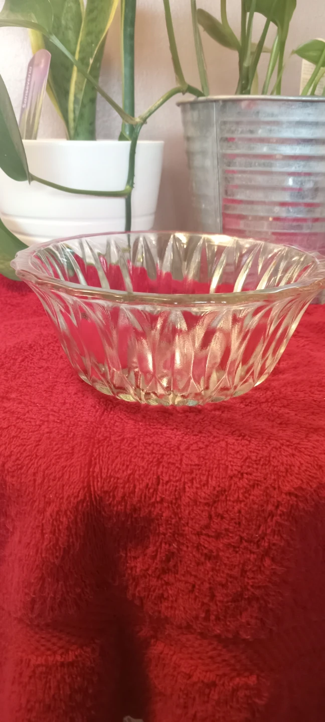 Vintage pressed glass Serving Bowl