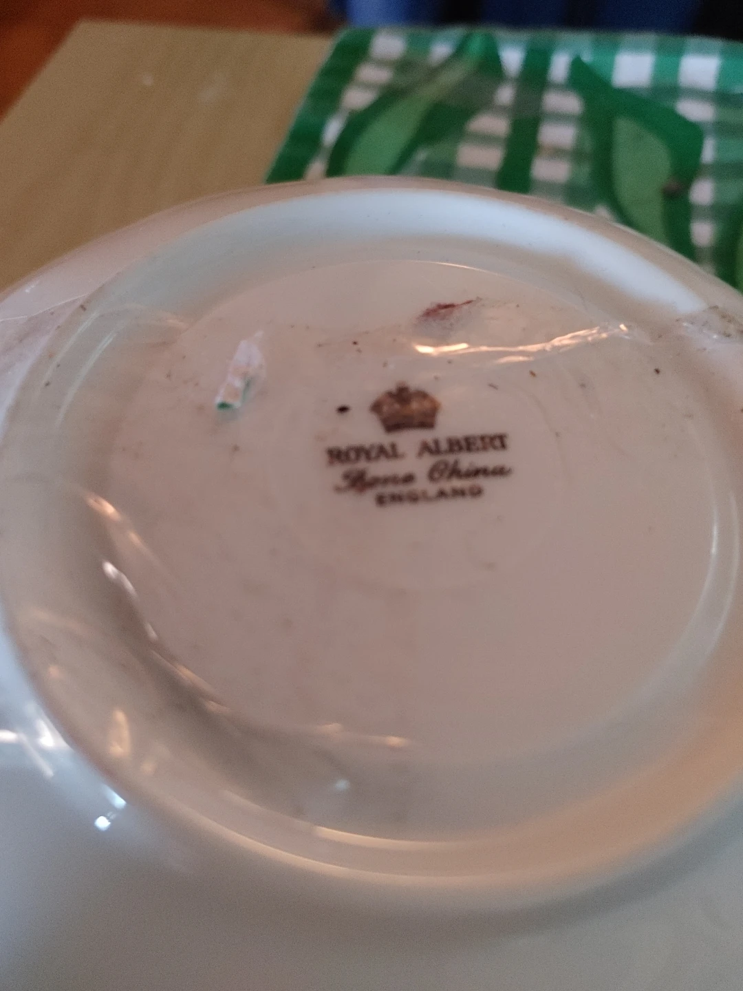 Royal Albert Bone China Teacup and Saucer Set - photo 3