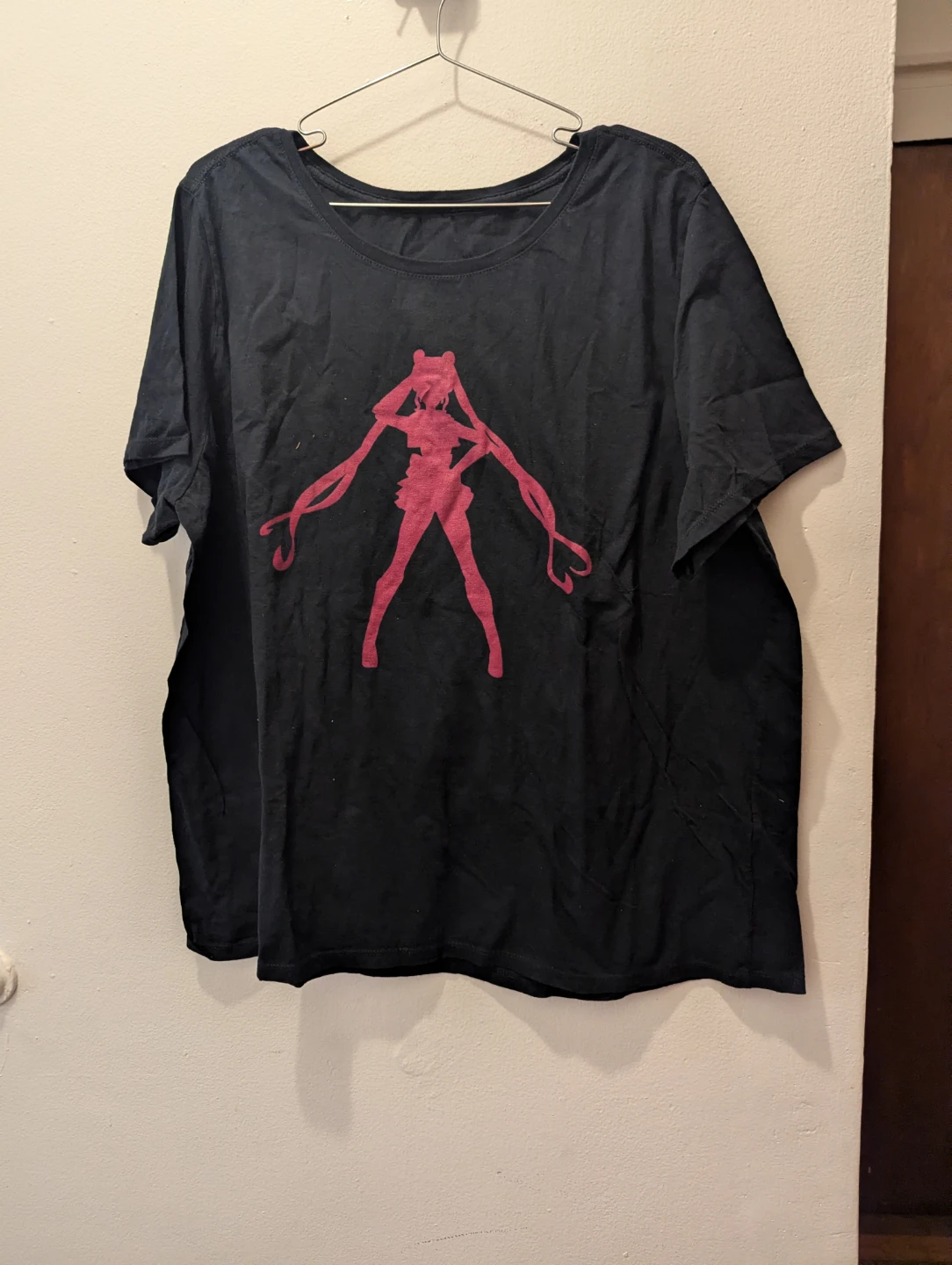 Sailor Moon Graphic T-Shirt - photo 2