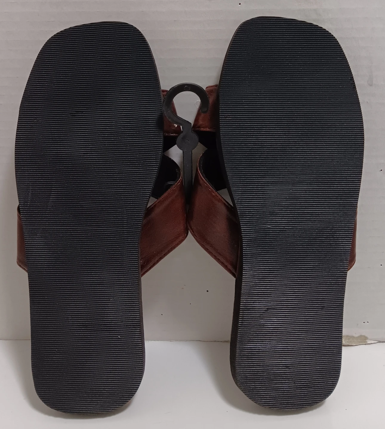 🩴Camino Slippers - Size 8🩴 - photo 2