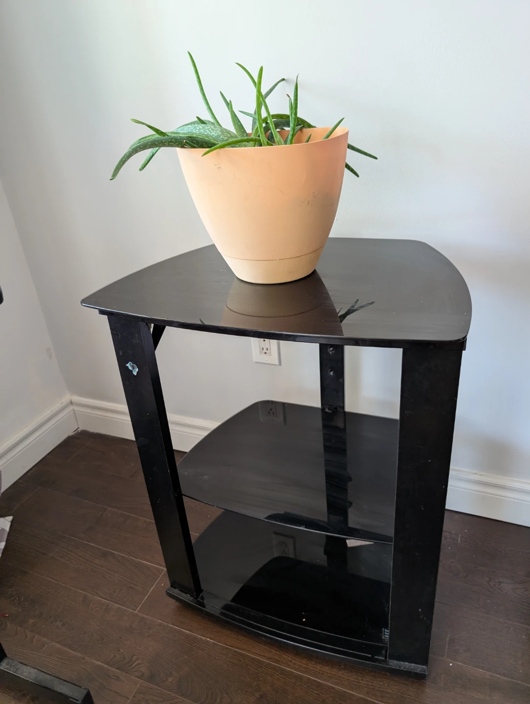 Black 3-Tier Tempered Glass table