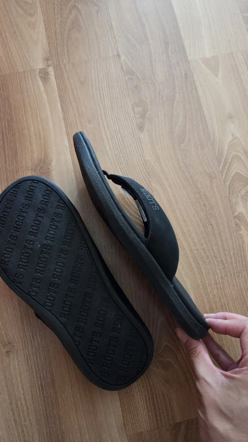 Size 8 roots flipflop - photo 3