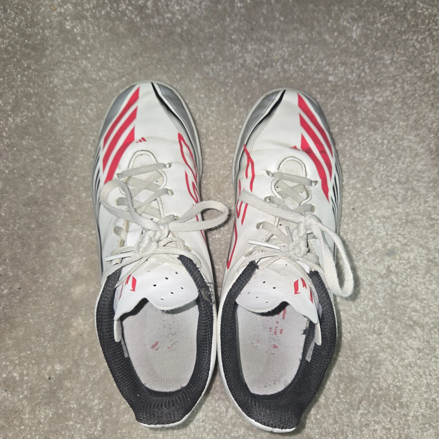 FREE – Adidas Messi Soccer Cleats (Youth Size US 4½) - photo 2