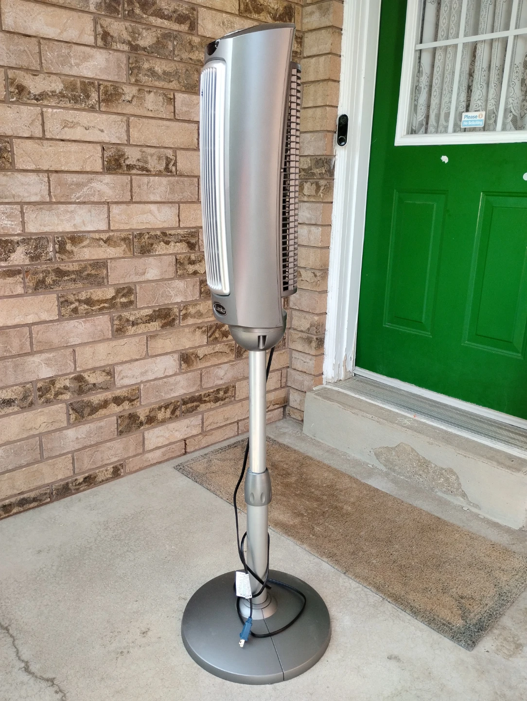 Lasko Tower Fan - photo 2
