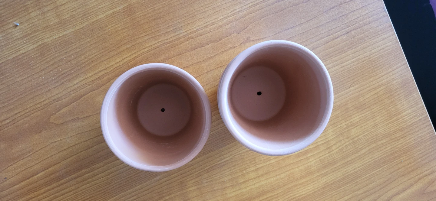 Three terracotta plant pots - photo 2