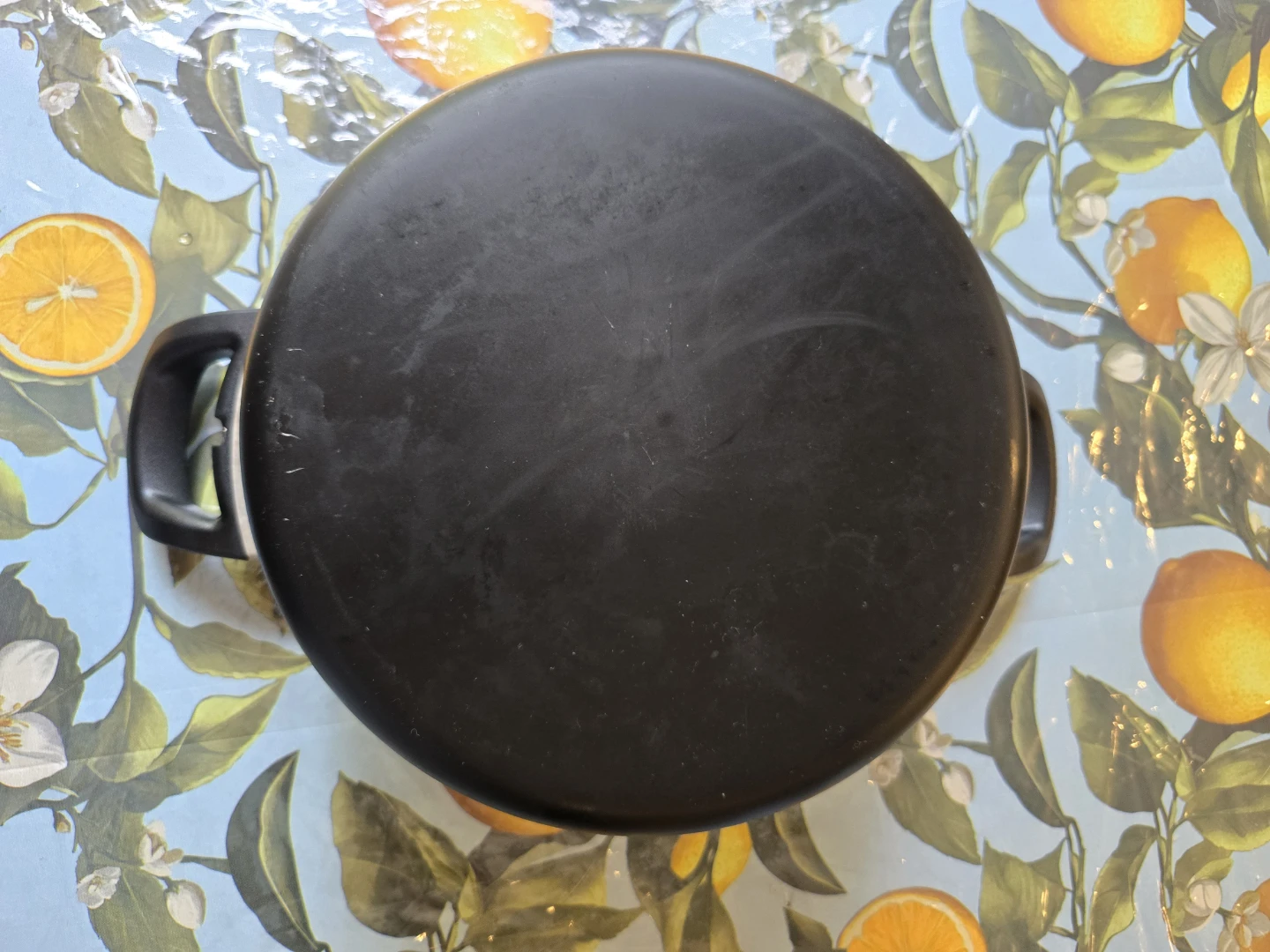Large black pot with handles - photo 2