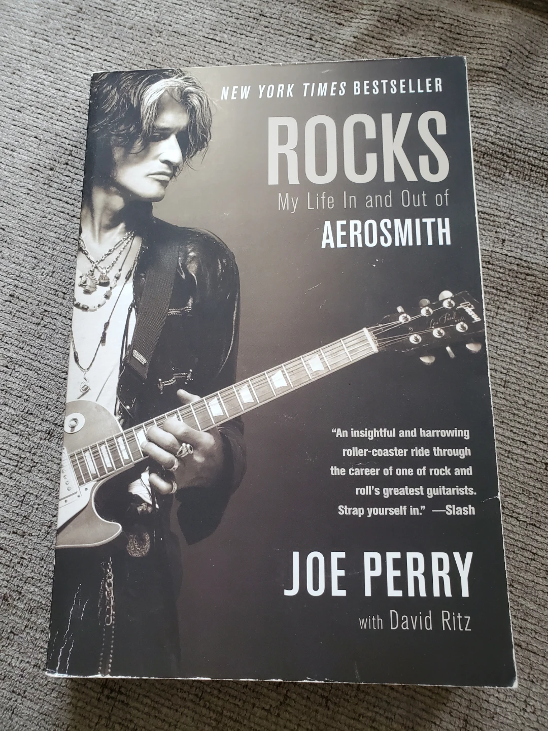 Joe Perry Rocks: My Life In and Out of Aerosmith ⚽