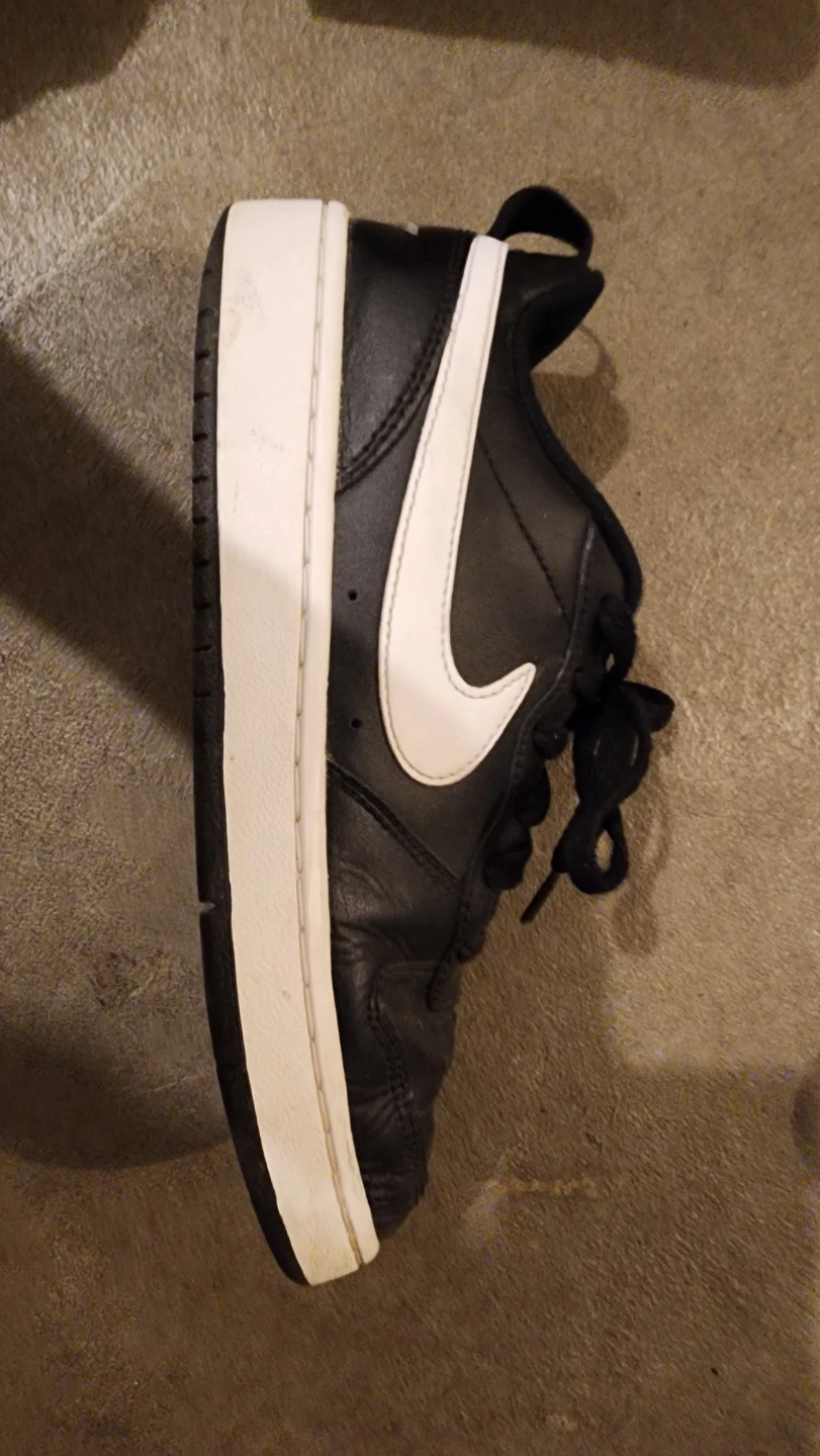 Nike Black White Sneakers - Youth Size 4.5Y - photo 2