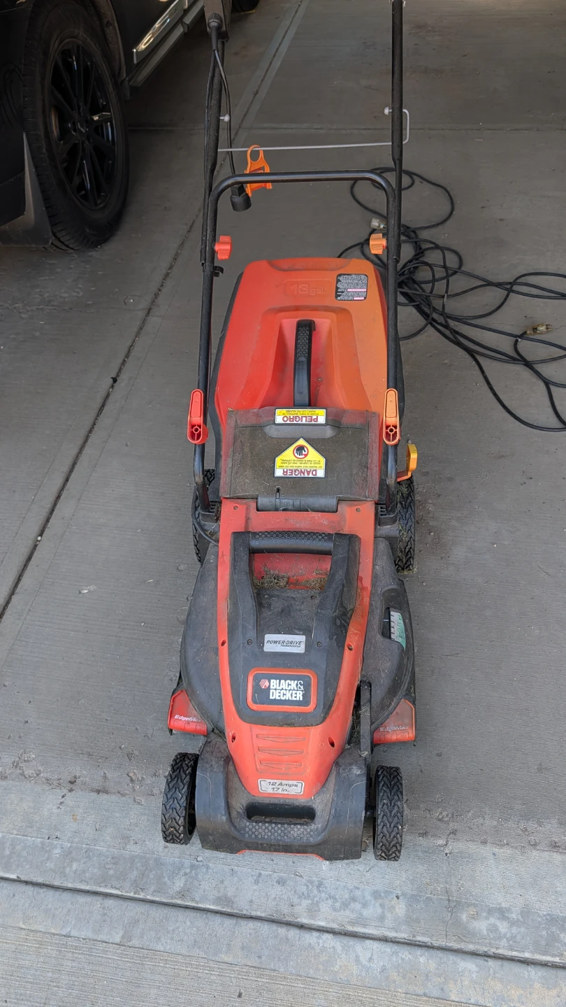 Black + Decker Electric Mower